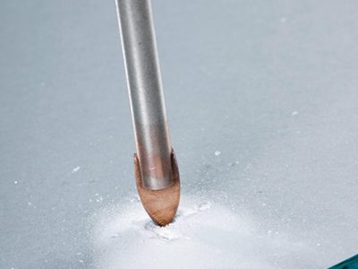 Glass Drill Bit Use